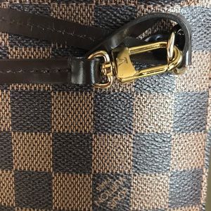 Damier Ebene Wristlet Louis Vuitton